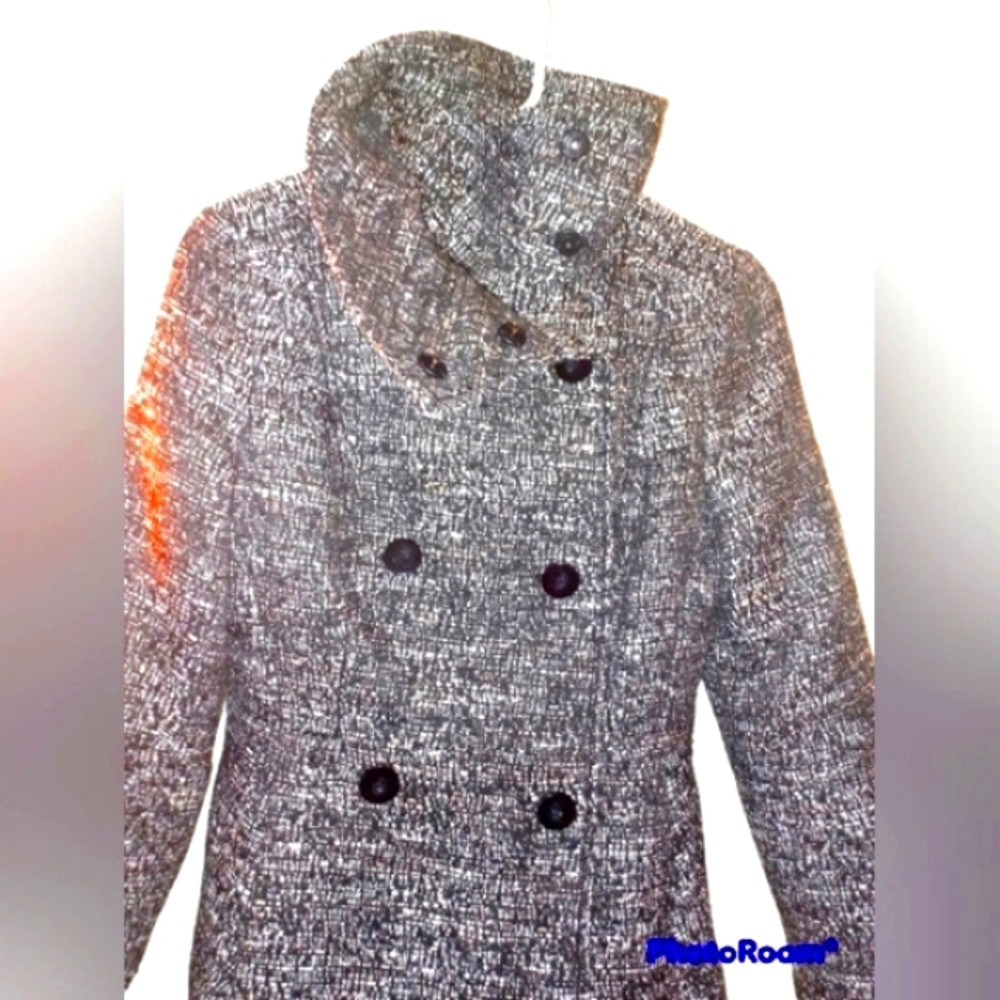 H & M BOUCLE' GREY DOUBLE BREASTED PEACOAT  NWOT - Picture 3 of 13